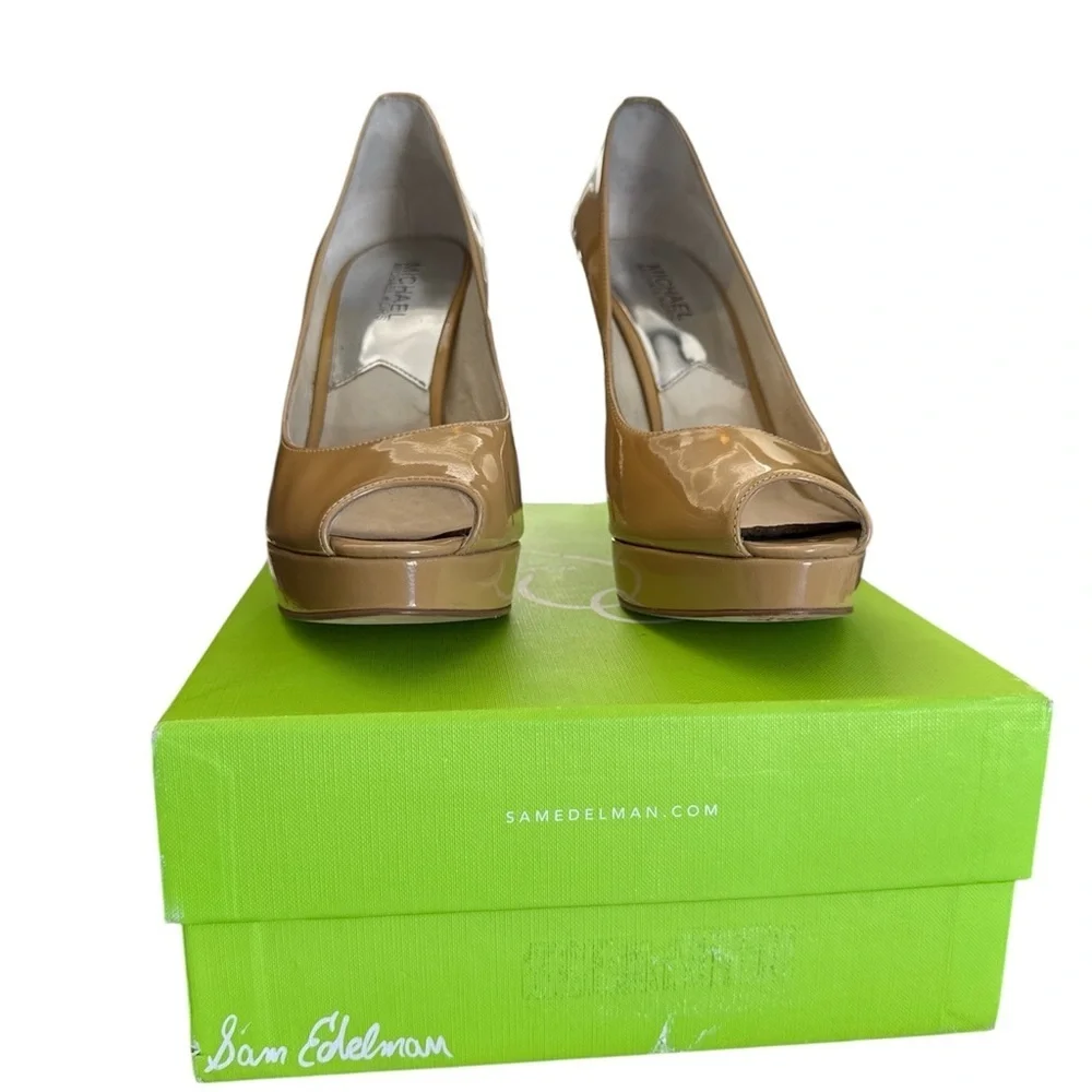 Michael Kors Nude Tan Stiletto Heels with Peep-Toe Size 8.5